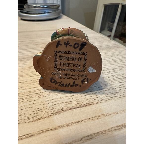 Wonders Of Christmas Santa Figurine Demdaco Judith Ann Griffith 2007 - Picture 6 of 6